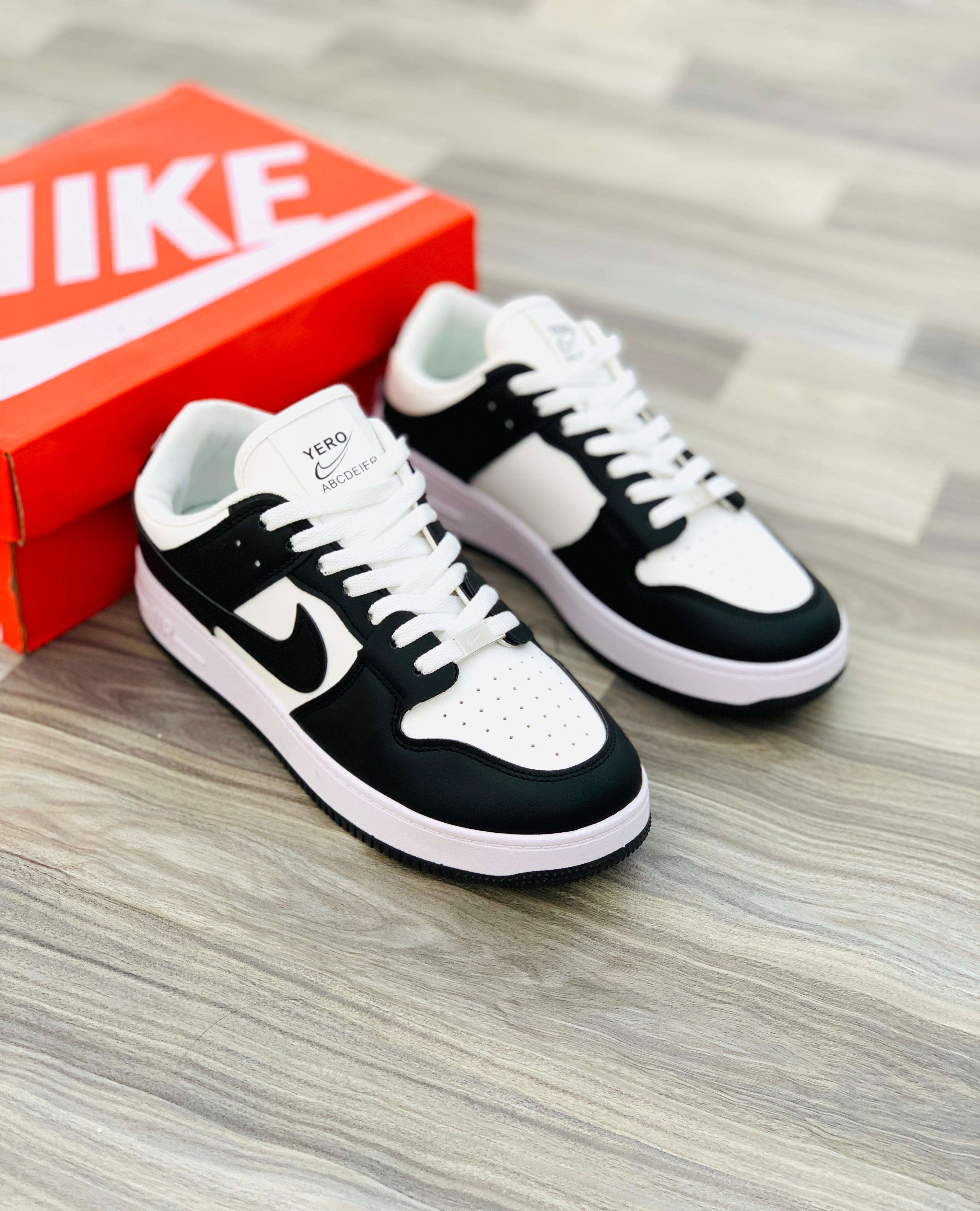 Nike Air Jordan Black