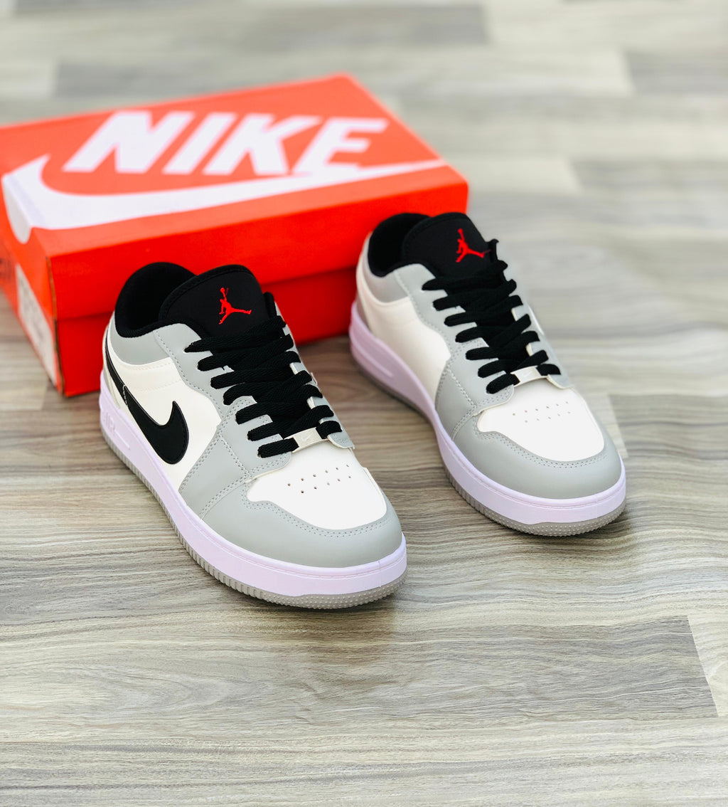 Nike Air Jordan Grey